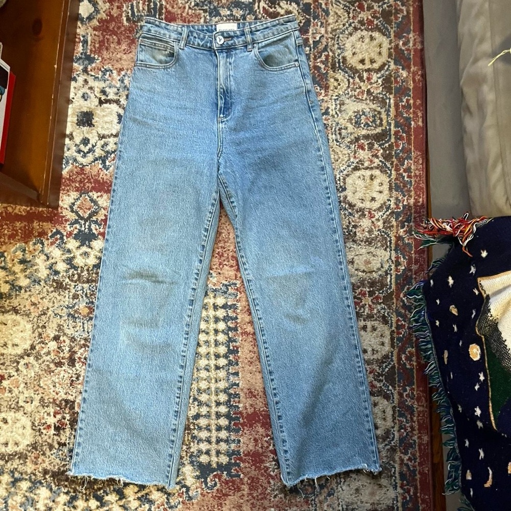 Blue Straight Leg Jeans with Vintage Appeal